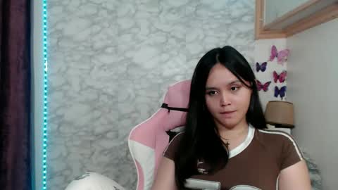 Ms Pia online show from June 11, 12:32 am