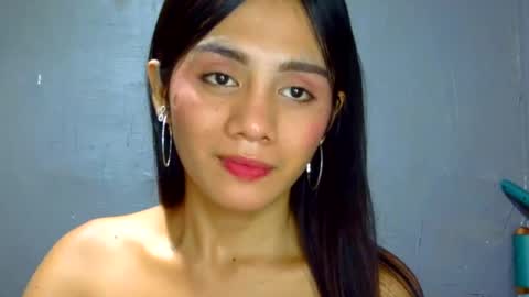 Pia online show from July 25, 4:38 pm
