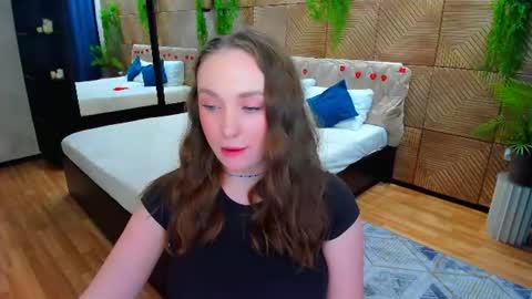 Emelie online show from June 12, 3:16 am