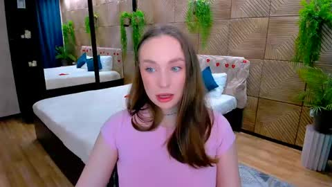Emelie online show from June 9, 10:15 am