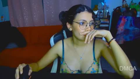 Andrea G online show from March 7, 3:06 am