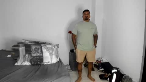 pikoro_gomez online show from July 30, 12:44 am