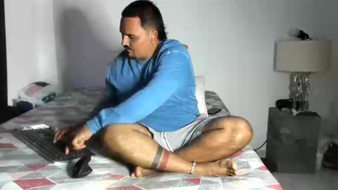 pikoro_gomez online show from September 19, 2:16 am