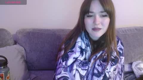 PilloGoddess online show from March 5, 8:32 am