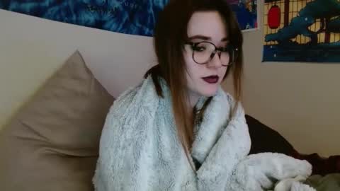 PilloGoddess online show from January 22, 1:42 am