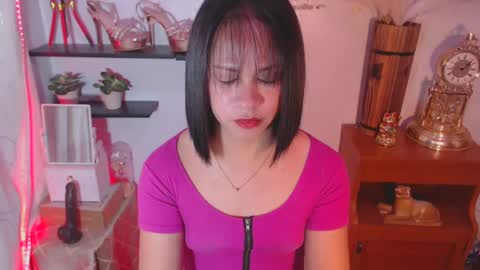 pinay_shawnx online show from February 15, 12:33 pm