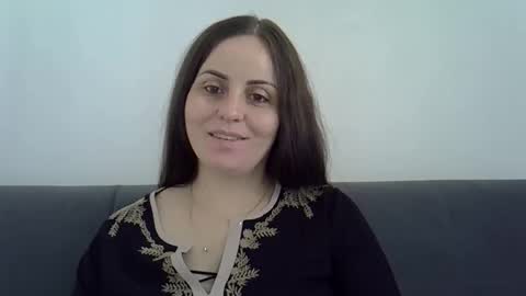 pineapple375 online show from April 10, 2:11 pm