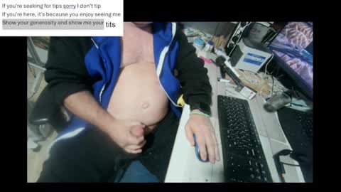 pini_z online show from January 10, 12:36 pm