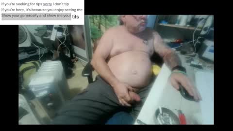 pini_z online show from January 23, 8:24 pm