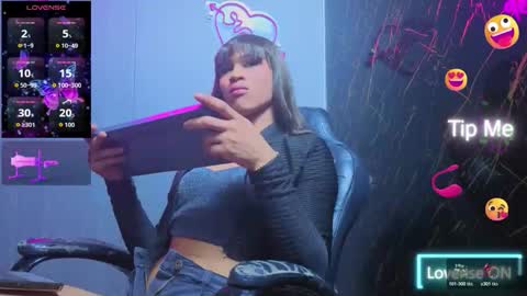 pink_alexa online show from December 14, 2:40 am