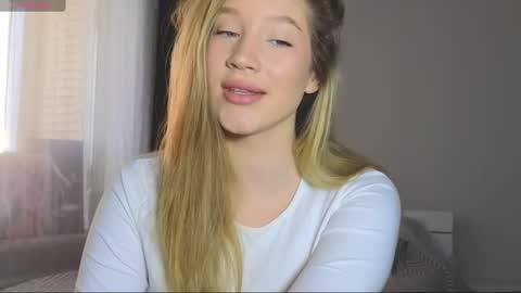   online show from December 25, 3:40 am