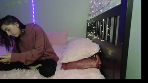 pink_tv online show from October 1, 1:59 am