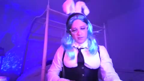 pinkpillbambi online show from November 15, 5:58 pm