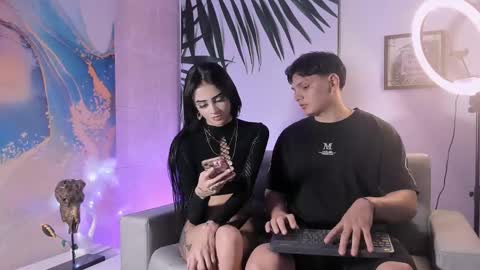 pinksmile_1 online show from October 31, 10:43 pm