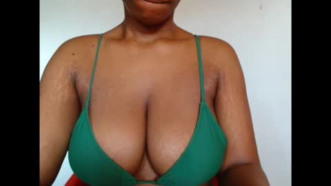 pinkxsugar online show from March 12, 7:23 am