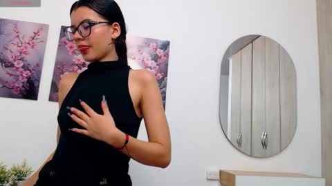 pinky_f00x online show from February 21, 7:50 pm