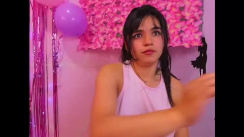 Snapshot of pinky_purr chatting on September 9, 4:29 pm Pinky Purr online show from September 9, 4:29 pm