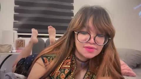 Rose online show from May 27, 4:31 am