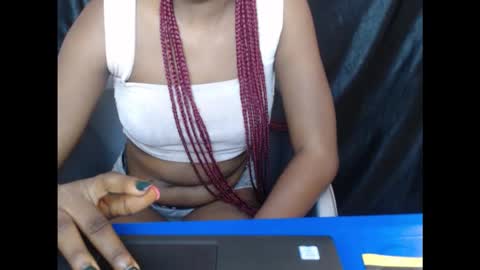 pinkyxxpussy online show from September 11, 2:51 pm