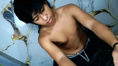 pinoy_fuckboyxxx online show from June 12, 7:29 am