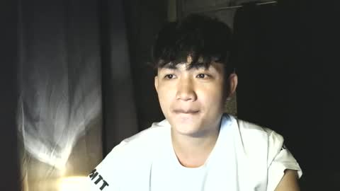 Snapshot of pinoy_petitehugecock chatting on November 1, 7:35 pm alex online show from November 1, 7:35 pm