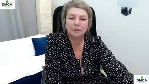 Bella online show from October 17, 8:29 am