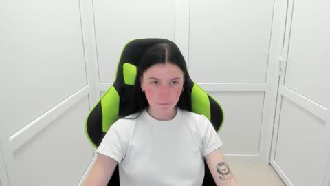 Piper online show from June 2, 11:56 am