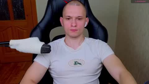 STRONGBEAUTY online show from December 31, 5:11 am