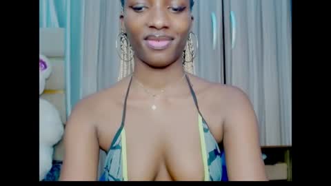 Ella online show from July 25, 7:28 am