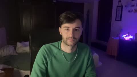 Snapshot of placebo14 chatting on February 4, 10:13 pm placebo14 online show from February 4, 10:13 pm