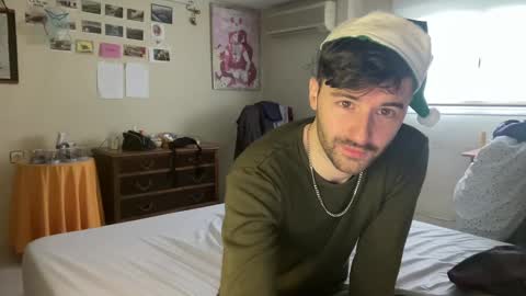 Snapshot of placebo14 chatting on December 29, 12:45 pm placebo14 online show from December 29, 12:45 pm