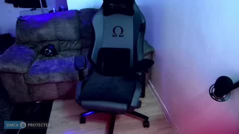 plasticme online show from January 6, 6:31 pm