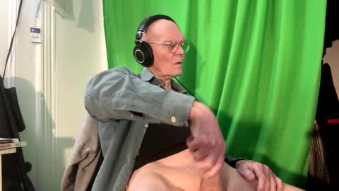 Snapshot of playdayfunshow chatting on January 3, 4:00 am STC online show from January 3, 4:00 am