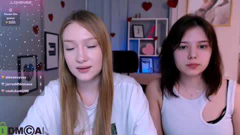 Sophie online show from March 4, 8:38 pm