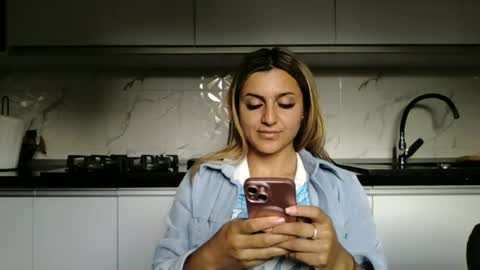 PlayfulNicole online show from June 15, 5:43 am