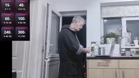 Play Me online show from October 23, 2:24 am