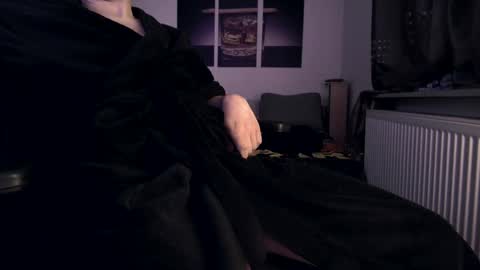 Hello ask me  . Im glad  to see you here in my room. Welcome PVT is open online show from January 21, 2:54 am