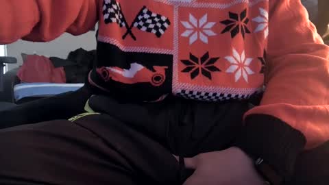 Hello ask me  . Im glad  to see you here in my room. Welcome PVT is open online show from January 4, 11:54 am