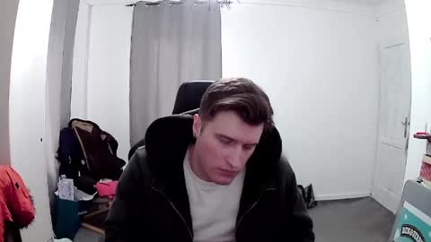 plkrisztian online show from April 2, 2:02 pm