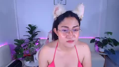 Ploysai online show from September 9, 7:08 am