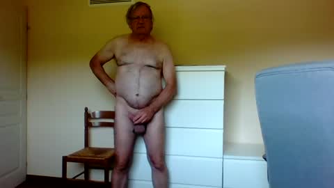 pluchet online show from July 14, 7:24 am