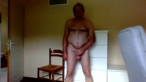 pluchet online show from July 1, 4:43 am