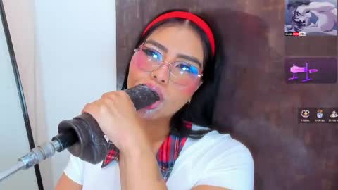 pocahontas_lantina online show from April 13, 7:56 am