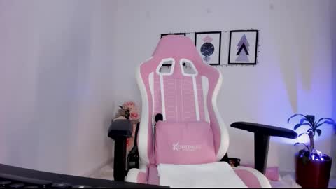 Jasmine online show from October 11, 12:59 am