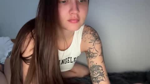 poison online show from February 1, 12:02 pm