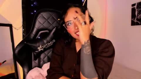 Snapshot of poison_willow chatting on January 28, 8:36 pm Willow Hours 12pm to 630pm Colombian time FRIDAY AND SUNDAY FREE DAYS online show from January 28, 8:36 pm