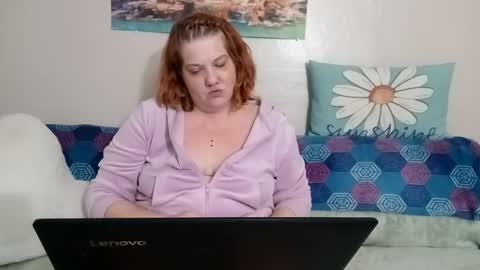 Poison Ivy online show from February 5, 10:44 pm