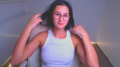 Pokahontas online show from December 14, 1:38 pm