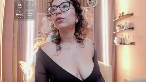 PAOLA or pola online show from September 17, 10:30 am