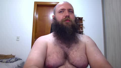 Snapshot of polar_bear91 chatting on February 7, 6:24 am Bear online show from February 7, 6:24 am